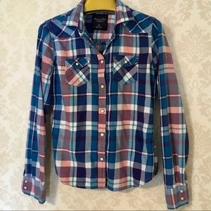 AE plaid snap-button shirt ocean blue with pink
